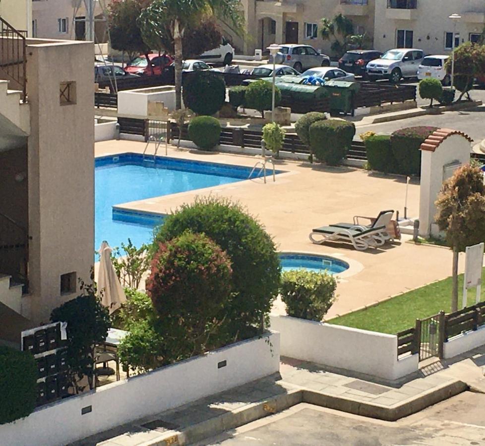 Excellent 2 Bed Apartment Mandriá Kültér fotó